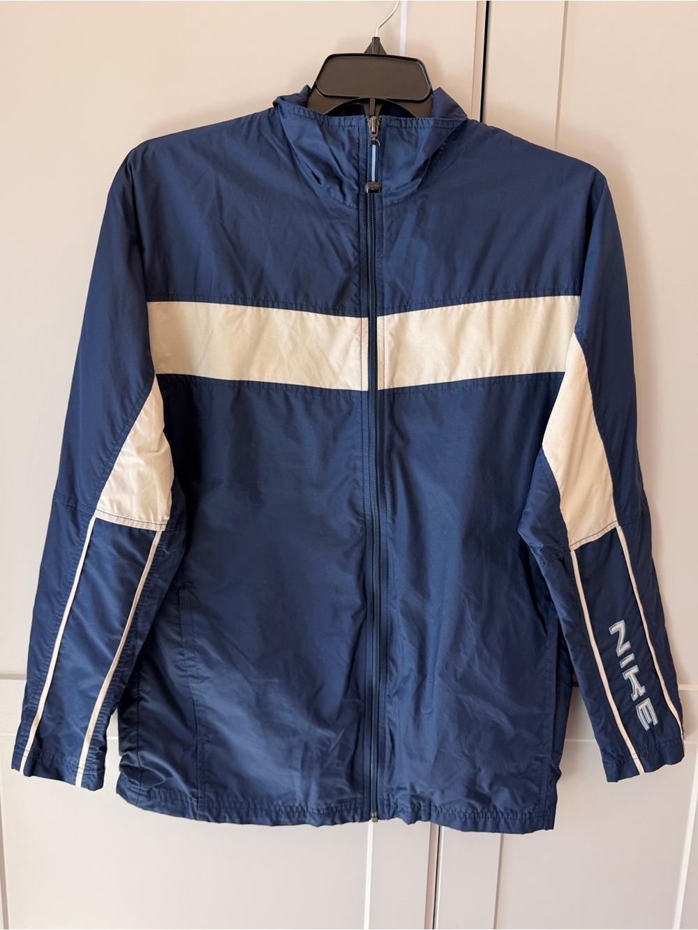 Vintage Y2K Nike Navy White Colorblock Windbreaker Track Jacket Size M